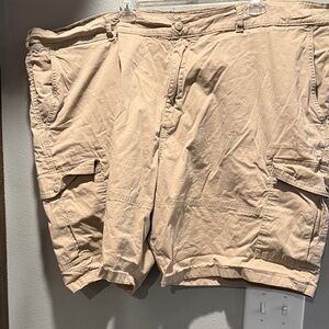 Izod Saltwater Stretch Men's Tan Cargo Shorts 52